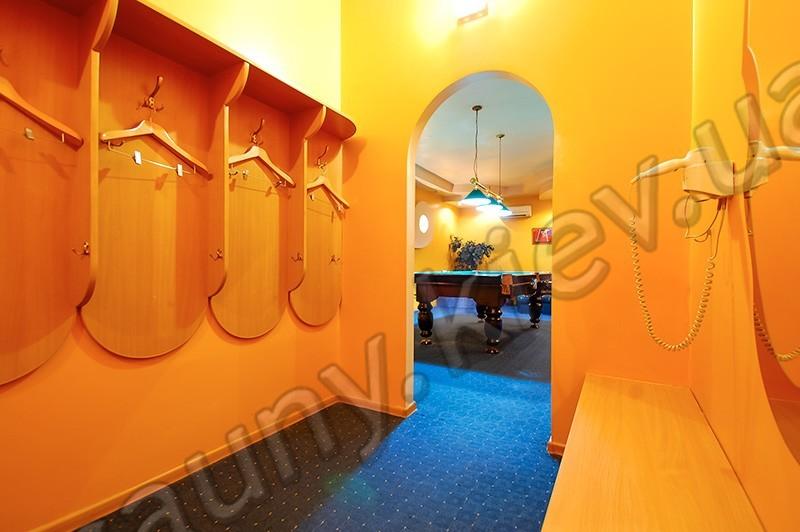 Оздоровительный комплекс «Леон» відгуки, лазня/сауна Киев Днепровский район М.Левобережная, ул.Комбинатная, 6, фото, адреса з картою проїзду.