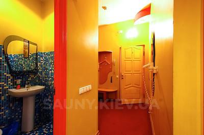 Оздоровительный комплекс «Леон» відгуки, лазня/сауна Киев Днепровский район М.Левобережная, ул.Комбинатная, 6, фото, адреса з картою проїзду.