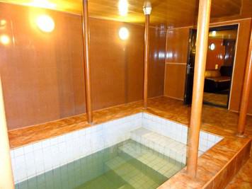 Русская баня на Осокорках відгуки, лазня/сауна Киев Дарницкий район ул. Садовая, 93 (93-я линия, 3,5 км от м. Славутич), фото, адреса з картою проїзду.