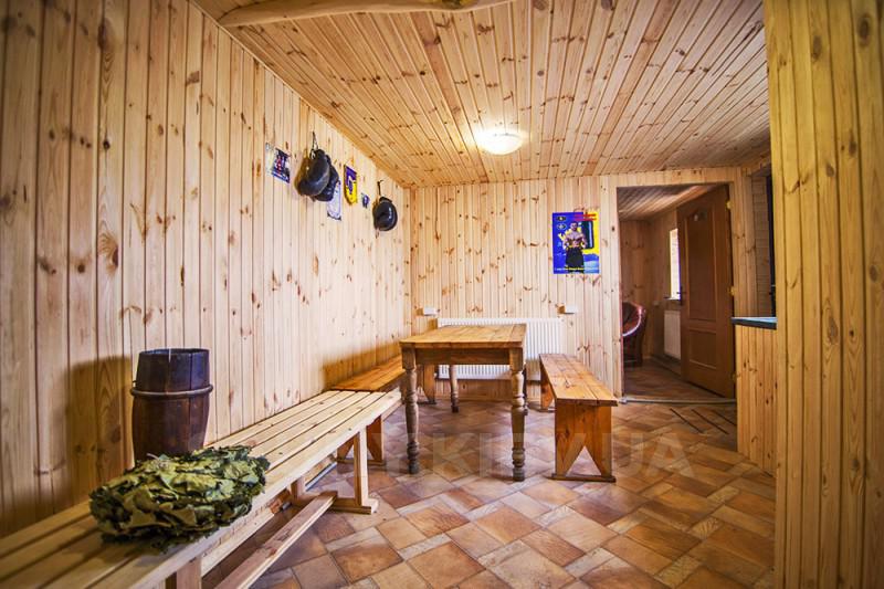 Спортивно-оздоровчий комплекс «Боксер» - лазні на воді відгуки, лазня/сауна Київ Дніпровський район Гідропарк, 800 м. Від Венеціанського мосту. Координати GPS: N50.456771 E30.578017, фото, адреса з картою проїзду.