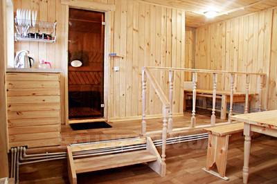 Спортивно-оздоровчий комплекс «Боксер» - лазні на воді відгуки, лазня/сауна Київ Дніпровський район Гідропарк, 800 м. Від Венеціанського мосту. Координати GPS: N50.456771 E30.578017, фото, адреса з картою проїзду.