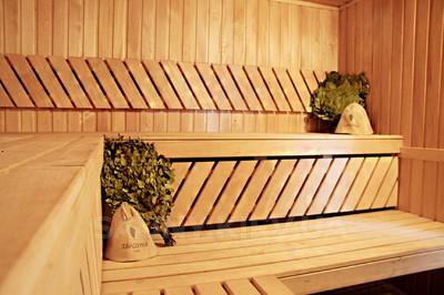 Спортивно-оздоровчий комплекс «Боксер» - лазні на воді відгуки, лазня/сауна Київ Дніпровський район Гідропарк, 800 м. Від Венеціанського мосту. Координати GPS: N50.456771 E30.578017, фото, адреса з картою проїзду.