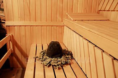 Спортивно-оздоровчий комплекс «Боксер» - лазні на воді відгуки, лазня/сауна Київ Дніпровський район Гідропарк, 800 м. Від Венеціанського мосту. Координати GPS: N50.456771 E30.578017, фото, адреса з картою проїзду.