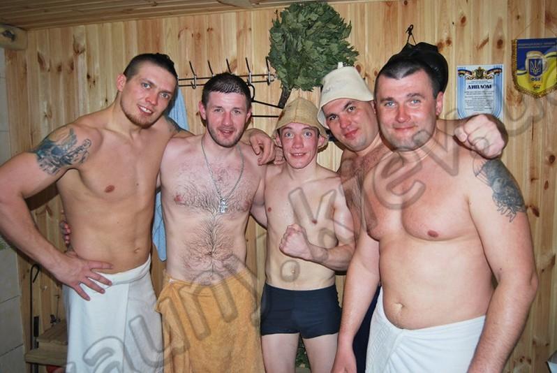 Спортивно-оздоровчий комплекс «Боксер» - лазні на воді відгуки, лазня/сауна Київ Дніпровський район Гідропарк, 800 м. Від Венеціанського мосту. Координати GPS: N50.456771 E30.578017, фото, адреса з картою проїзду.