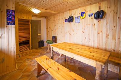 Спортивно-оздоровчий комплекс «Боксер» - лазні на воді відгуки, лазня/сауна Київ Дніпровський район Гідропарк, 800 м. Від Венеціанського мосту. Координати GPS: N50.456771 E30.578017, фото, адреса з картою проїзду.