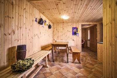 Спортивно-оздоровчий комплекс «Боксер» - лазні на воді відгуки, лазня/сауна Київ Дніпровський район Гідропарк, 800 м. Від Венеціанського мосту. Координати GPS: N50.456771 E30.578017, фото, адреса з картою проїзду.