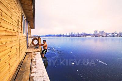 Спортивно-оздоровчий комплекс «Боксер» - лазні на воді відгуки, лазня/сауна Київ Дніпровський район Гідропарк, 800 м. Від Венеціанського мосту. Координати GPS: N50.456771 E30.578017, фото, адреса з картою проїзду.