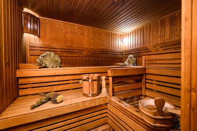 Закарпатська колиба відгуки, лазня/сауна Київ Шевченківський район ул. Богдана Гаврилишина 12/16, вхід із ресторану, фото, адреса з картою проїзду.