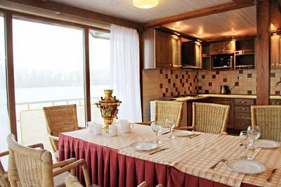 Сауни готельного комплексу «Червона Калина» на Дніпрі відгуки, лазня/сауна Київ Деснянський район Проспект Романа Шухевича 7, Парк Муромець (Північний міст), фото, адреса з картою проїзду.