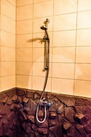 Сауна, лазня Баня на дровах «Шато Мистик»/ с Теплым и Холодным бассейнами!!, Киев відгуки, фото, адреса - sauny.kiev.ua Баня на дровах «Шато Мистик»/ с Теплым и Холодным бассейнами!! відгуки, лазня/сауна Киев Дарницкий район Бортничи, ул.Евгения Харченко, 39, фото, адреса з картою проїзду.