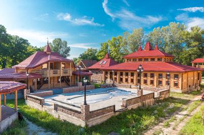 Заміський комплекс під Києвом «FORT PIRNOV PARK» (25 хв. від Києва) відгуки, лазня/сауна Київ Оболонський район Київська область, Вишгородський район, с. Пірнове, вул. Дубовий Гай 1 (25 хв. від Києва), фото, адреса з картою проїзду.