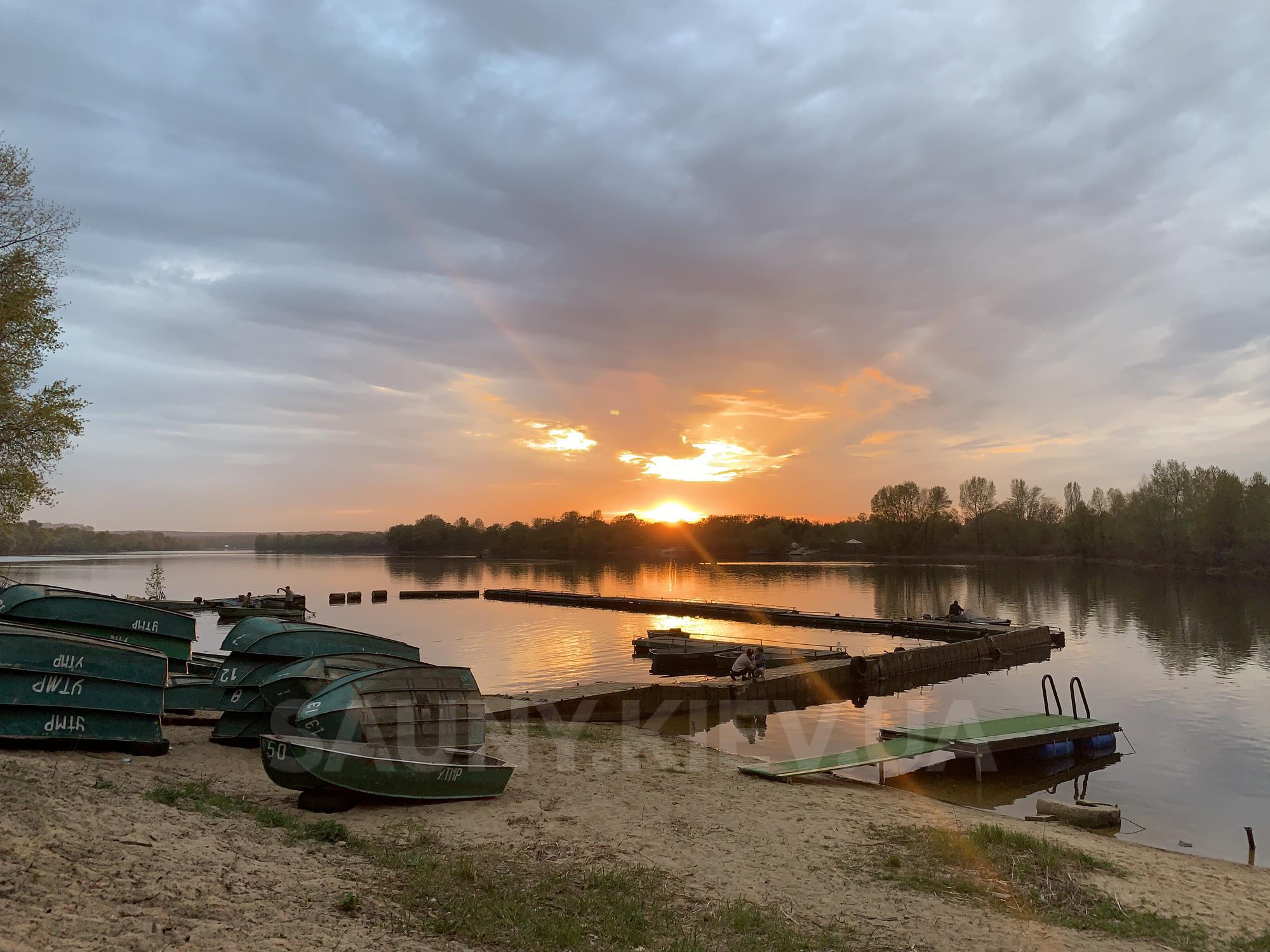 Сауна, лазня Баня на дровах «Лагуна» у воды, Киев відгуки, фото, адреса - sauny.kiev.ua Баня на дровах «Лагуна» у воды відгуки, лазня/сауна Киев Оболонский район Улица Приречная, 32, фото, адреса з картою проїзду.