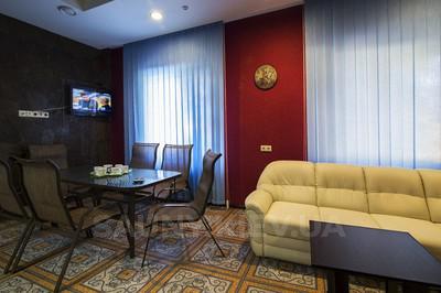 Банька Зевса на Отрадном відгуки, лазня/сауна Киев Соломенский район Отрадный проспект, ул. Бакунина 1, фото, адреса з картою проїзду.