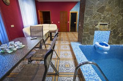 Банька Зевса на Отрадном відгуки, лазня/сауна Киев Соломенский район Отрадный проспект, ул. Бакунина 1, фото, адреса з картою проїзду.