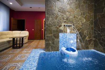 Банька Зевса на Отрадном відгуки, лазня/сауна Киев Соломенский район Отрадный проспект, ул. Бакунина 1, фото, адреса з картою проїзду.