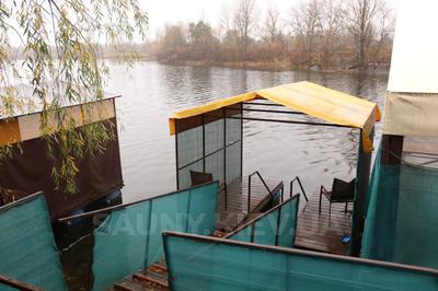 Баня на дровах «Причал» відгуки, лазня/сауна Киев Оболонский район пересечение ул. Героев Сталинграда и ул. Приречная спуск на залив Днепра рыболовно-спортивная база ИЗУМРУДНАЯ, фото, адреса з картою проїзду.