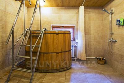 Баня на Шухевича ( Ватутина ) відгуки, лазня/сауна Киев Деснянский район проспект Романа Шухевича ( Генерала Ватутина, 5 ;Заезд через АЗС), фото, адреса з картою проїзду.